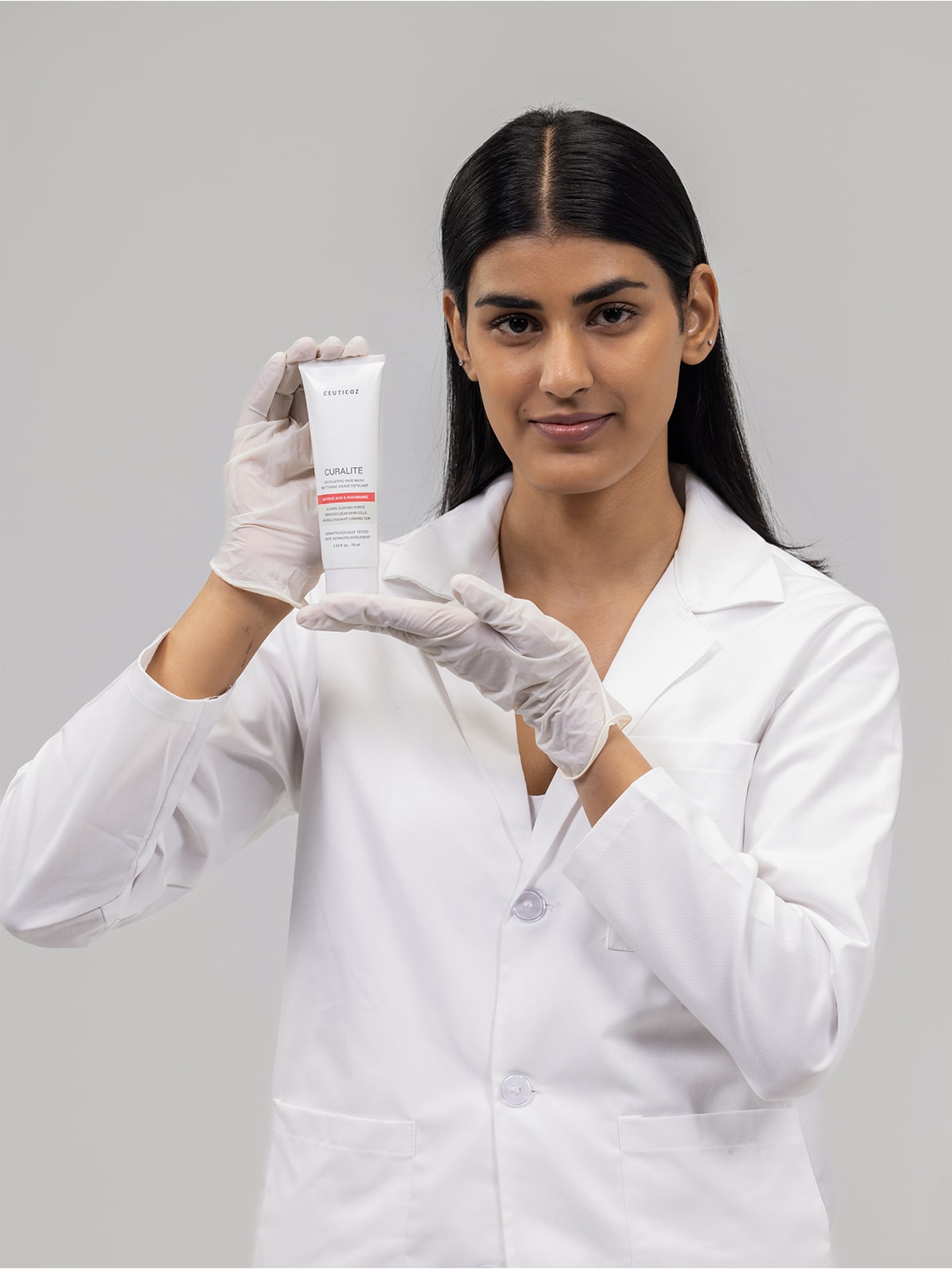 Curalite Exfoliating Facewash