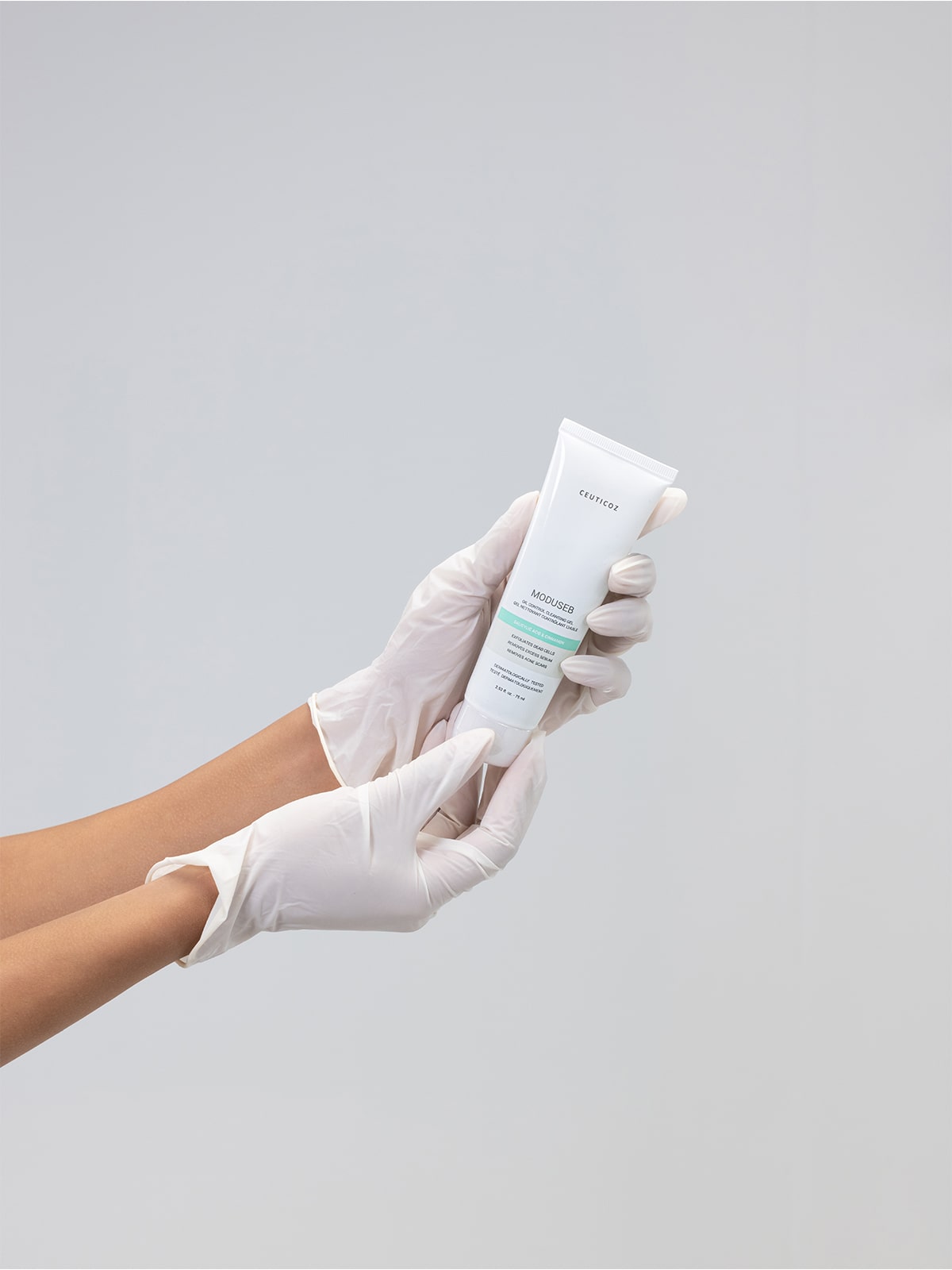 Moduseb Oil Control Cleansing Gel